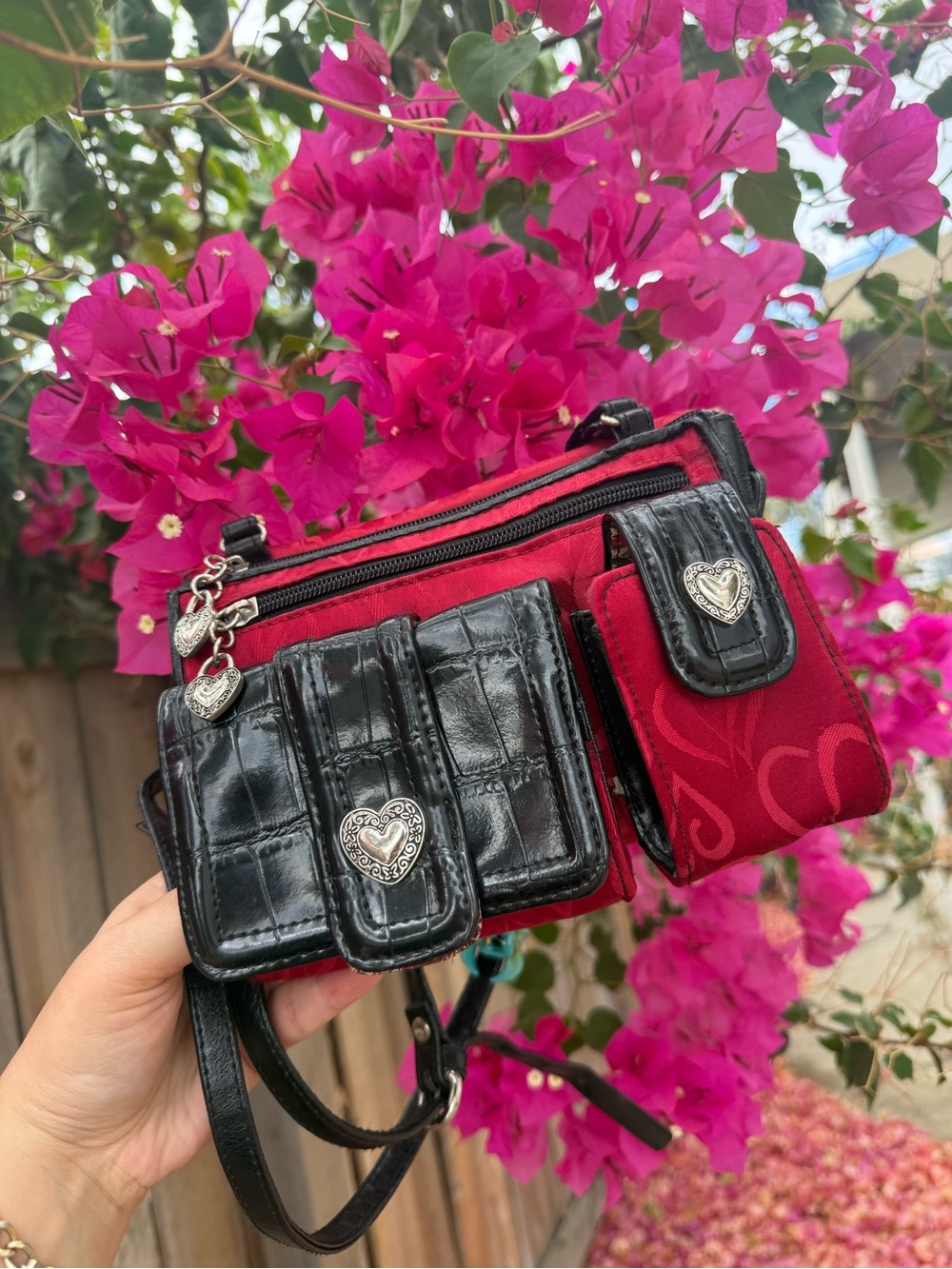 Y2K Brighton Red and Black Heart Accent Crossbody Wallet Bag